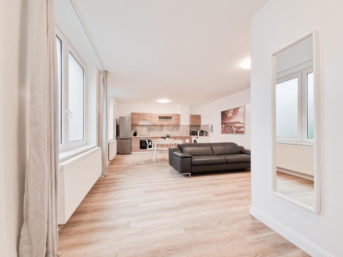 Raj Living - City Apartment With 3 Rooms - 15 Min Messe Dus & 10 Min Old Town Dus Düsseldorf Eksteriør bilde